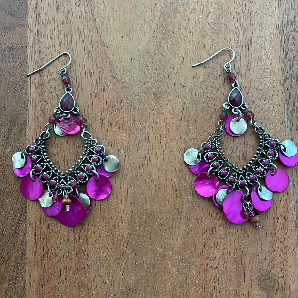 3/$25 🌟 Gorgeous Purple earrings